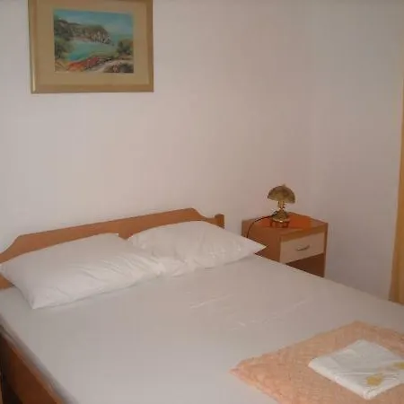 Mimoza Appartamento Biograd Na Moru