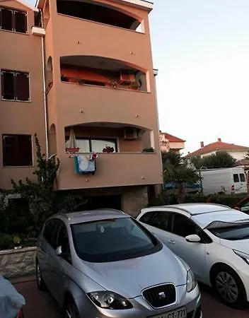 Mimoza * Biograd Na Moru