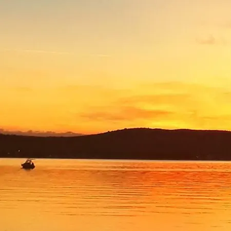 Mimoza Biograd Na Moru