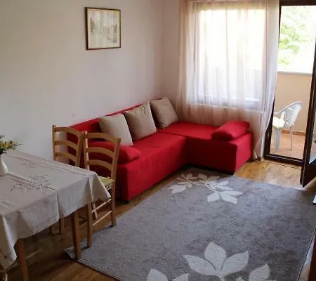 Mimoza Apartment