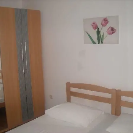 Mimoza Apartment